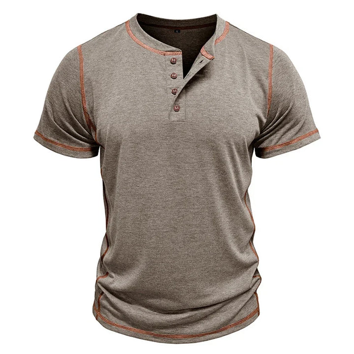Men's casual Henley t-shirt, relaxed fit short sleeve top suitable for everyday fashion.