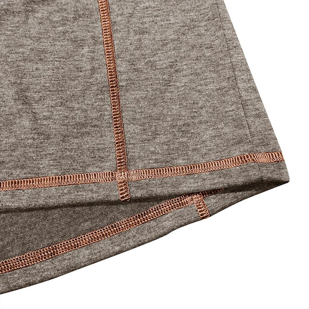 Men's versatile Henley top, relaxed fit and short sleeves for various casual looks.
