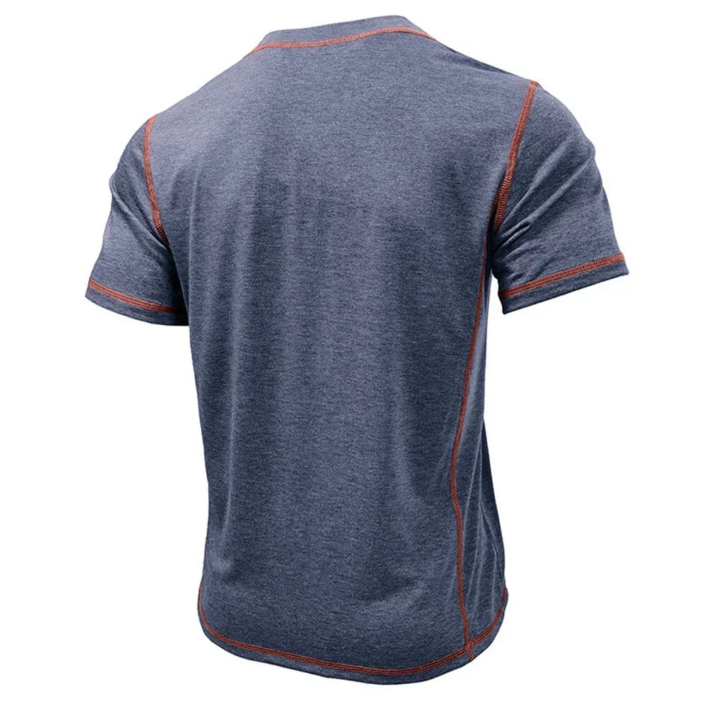 Everyday comfort with this men's relaxed fit Henley, short sleeve and stylish.