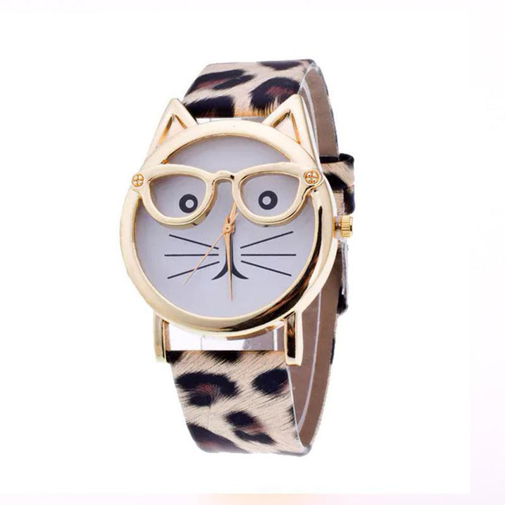 Unisex cute cat face wristwatch with adjustable strap; a fun animal-themed quartz timepiece for cat lovers.