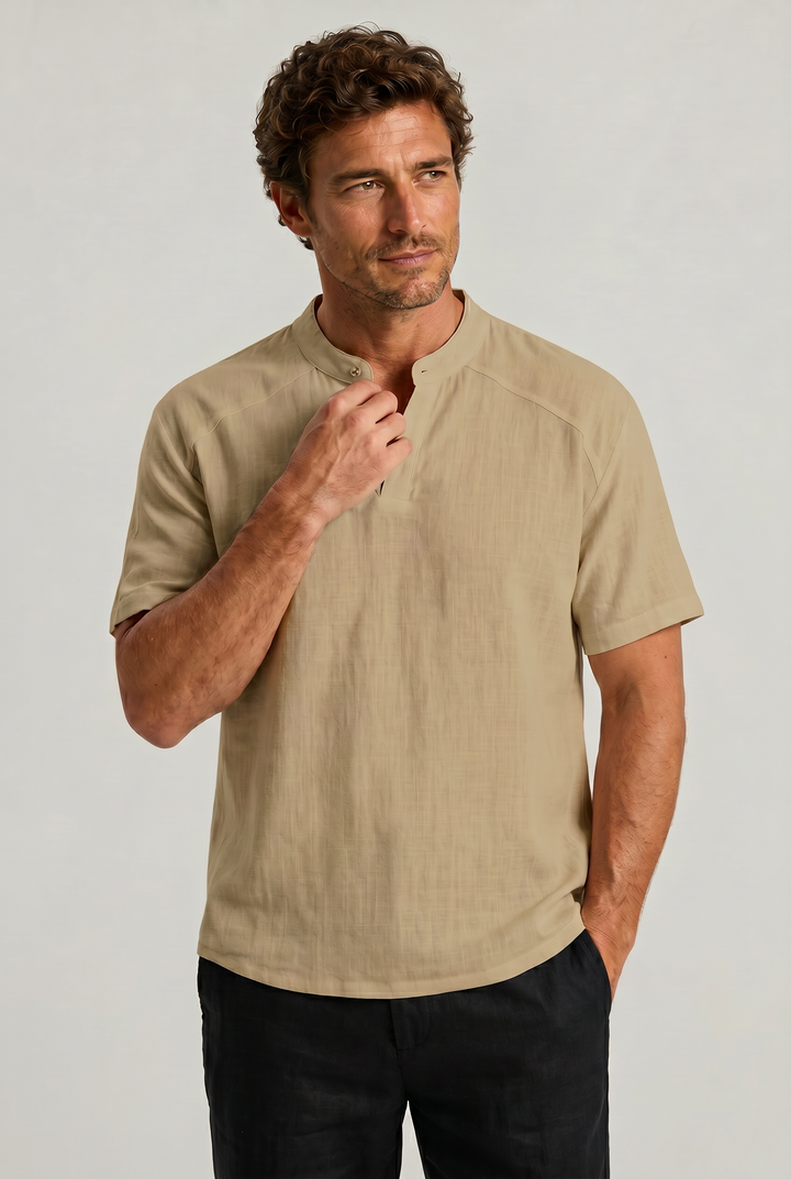 Easy-wear men's Henley neck short sleeve t-shirt, great for comfort and versatile everyday style.