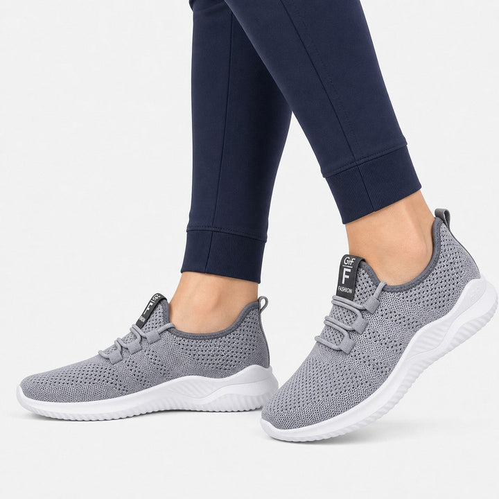 Everyday women's sneakers, combining lightweight design with superior comfort for active lifestyles.