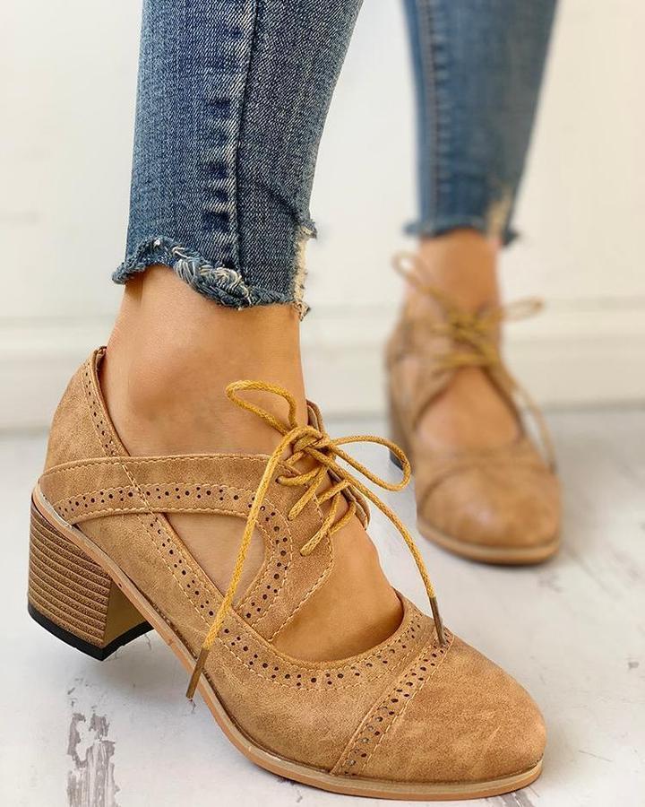 Vintage-inspired orthopedic women's shoes with superior comfort & posture support.