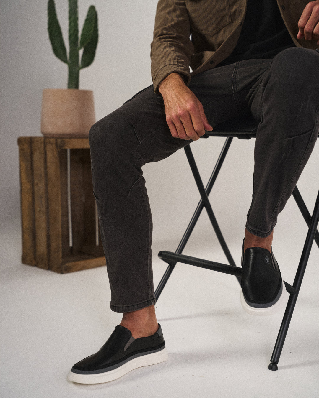Close-up of men's orthopedic walking shoe's cushioned sole, providing ultimate support.