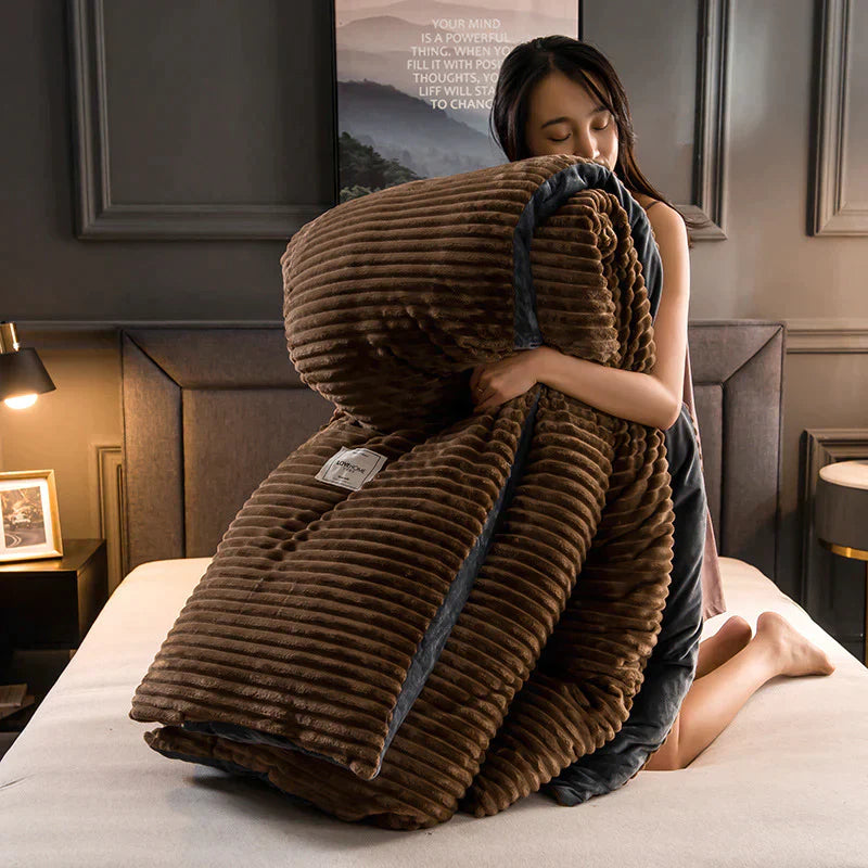 Stylish duvet cover set in a warm beige velvet fleece for ultimate comfort