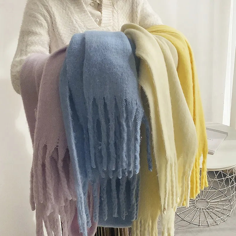 Elegant women's plain cashmere scarf, a chic fall fashion accessory.