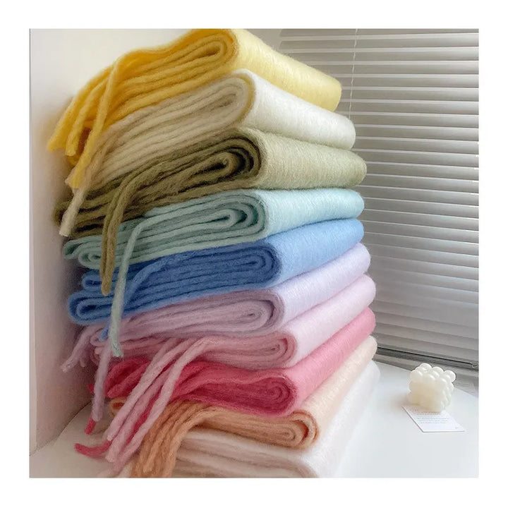 Premium quality cashmere scarf for women, warm, soft, and luxurious.
