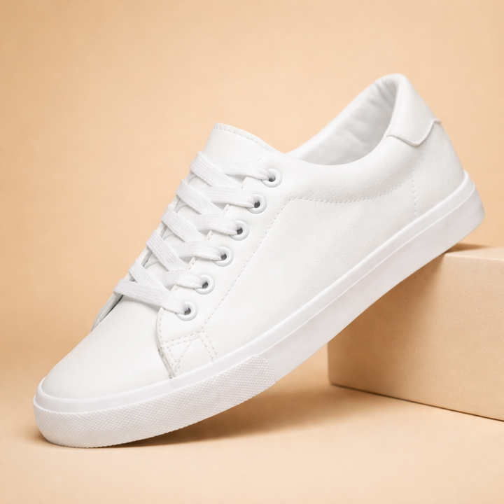Comfortable men's low-top sneakers. Versatile everyday shoes for a classic look & spring summer style.