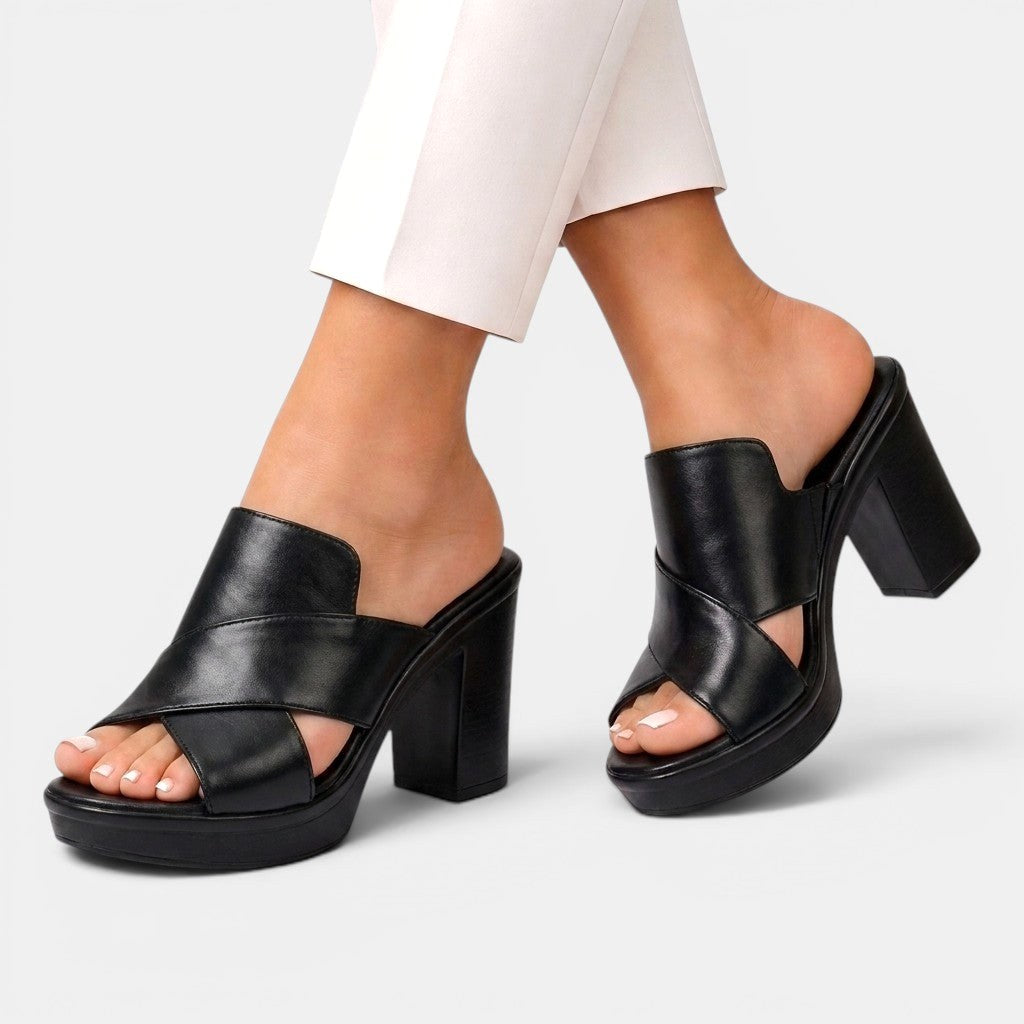 Supportive women's block heel sandals, ideal for everyday comfort & casual summer style.