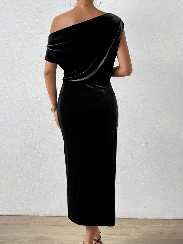 Sleek women's one-shoulder formal midi dress, ideal for special occasion and elegant evening wear.