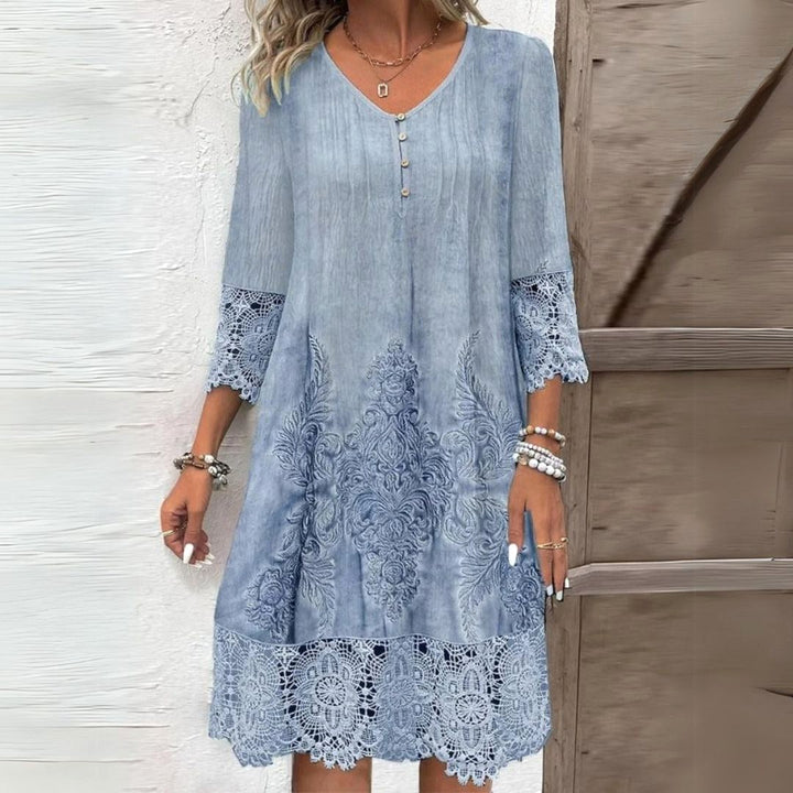 Elegant women's floral midi dress for summer events. Features flattering silhouette & vibrant floral print. Perfect occasionwear.