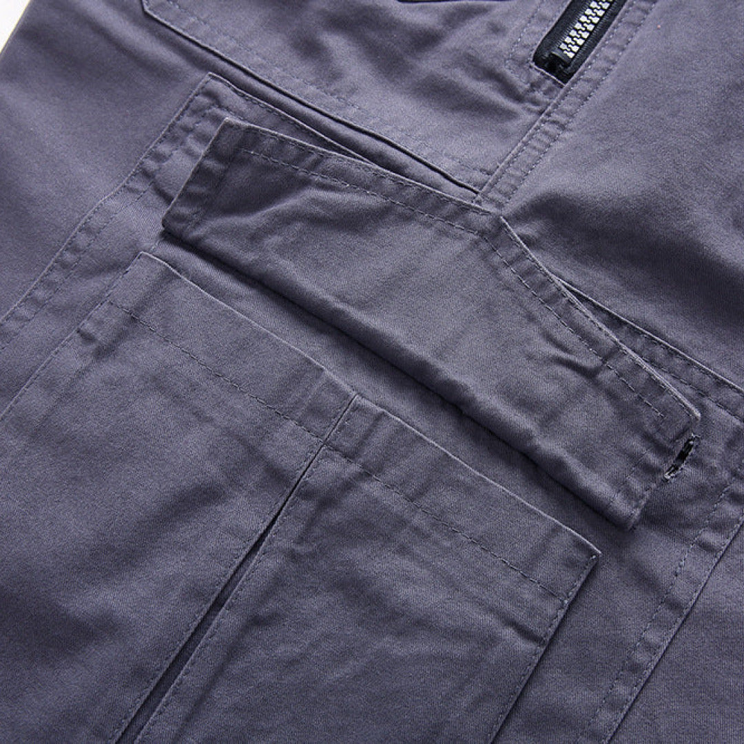 Stylish men's durable cargo shorts, tactical design suitable for outdoor adventures & casual fashion.