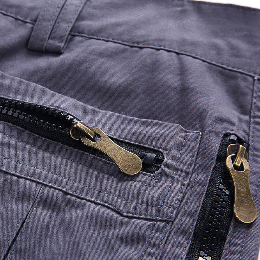 Versatile men's cargo shorts: durable, tactical, great for hiking, outdoor adventures, or casual wear.