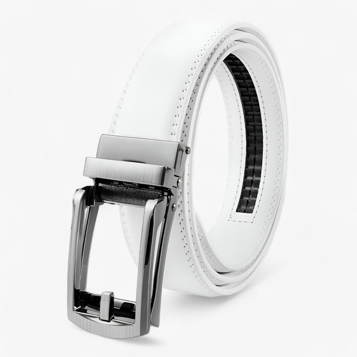 High-quality men's cowhide leather belt, a durable and stylish accessory for any outfit, from casual to formal.