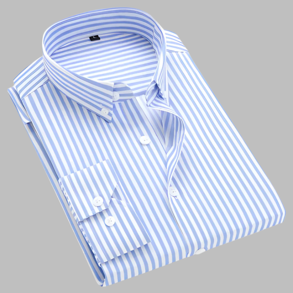 Comfortable men's casual Oxford shirt with a timeless plaid pattern.
