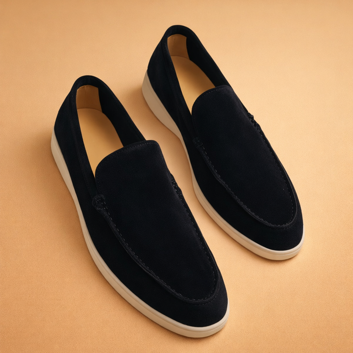 Comfortable men's slip-on penny loafers, Elio Classic style. Easy to wear for business casual or everyday elegance.