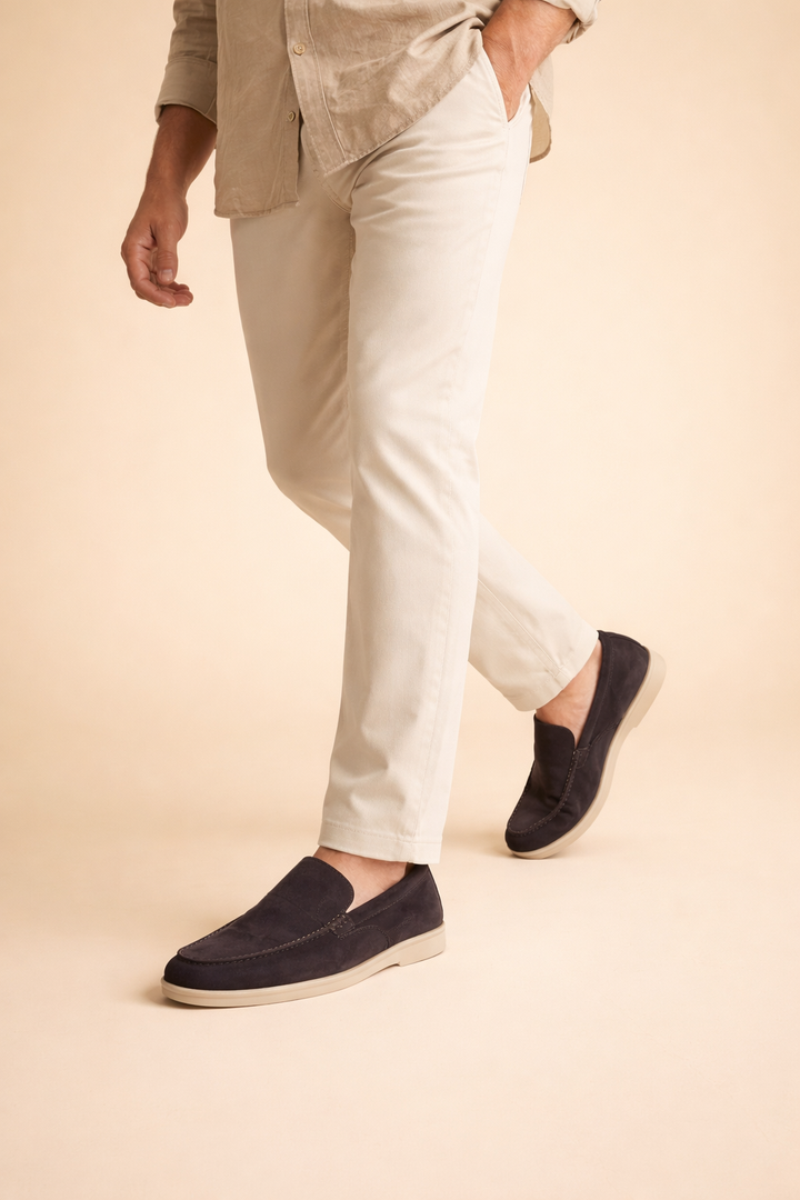 Elio Classic men's penny loafers. Versatile slip-on shoes for refined men's fashion, suitable for any occasion.