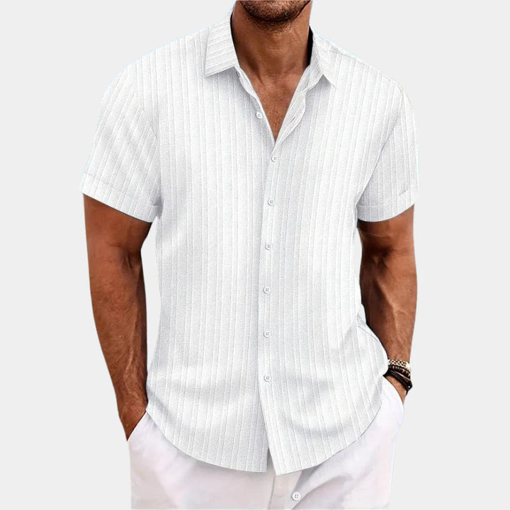 New men's summer button-down shirt, short sleeve, breathable, lightweight design for casual outings & fashion.