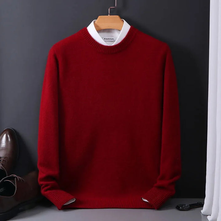 Wardrobe essential: Men's Oliver luxury knitwear, everyday comfort