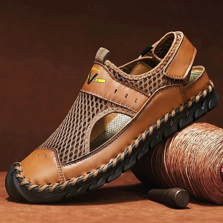 Men's closed toe orthopedic sandals for summer comfort, walking, and outdoor adventures with a protective design.