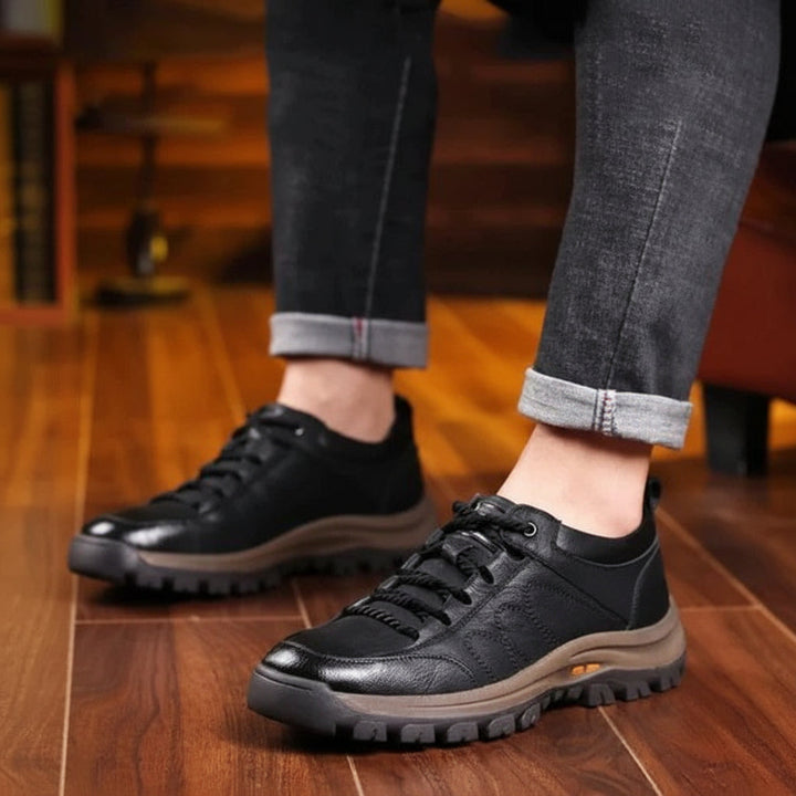 Stylish men's walking shoes, waterproof and perfect for everyday wear.
