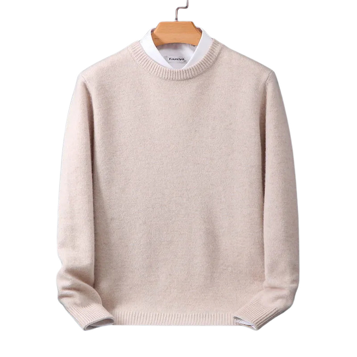 Soft knitwear sweater for men featuring a timeless round neck design, ideal for casual outfits.