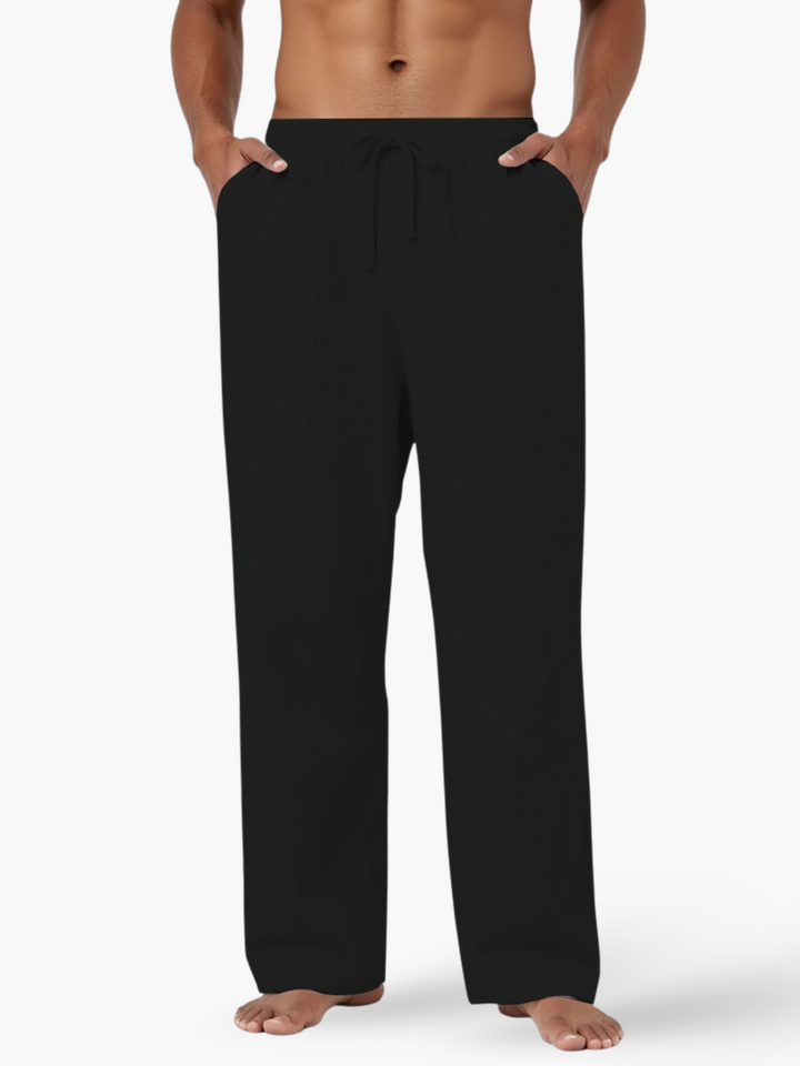 Stylish men's summer trousers in a breathable linen blend fabric.