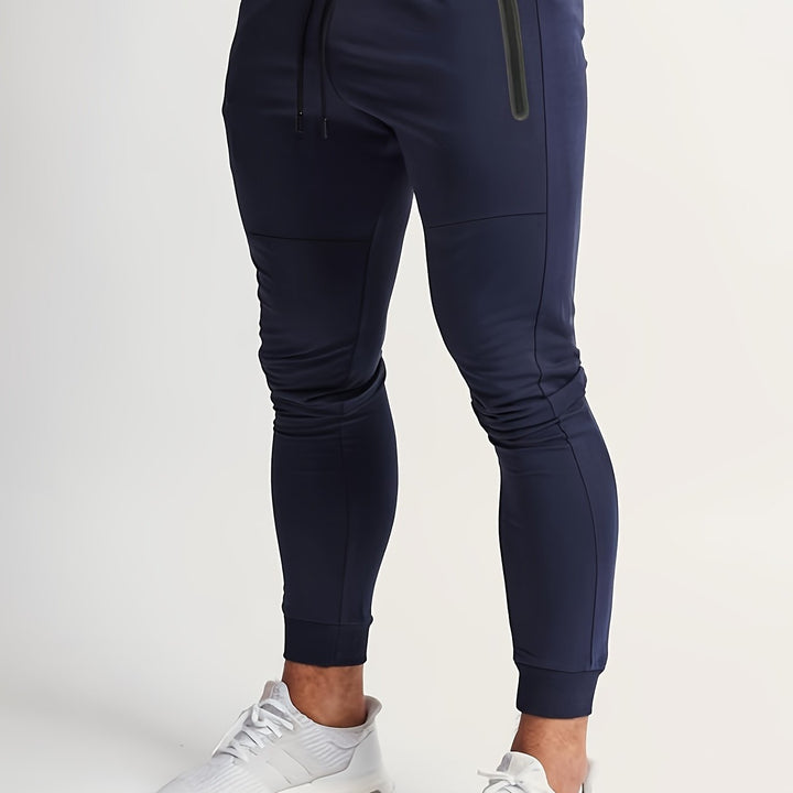 Detailed shot of the waistband and drawstring on these comfortable men's pants.