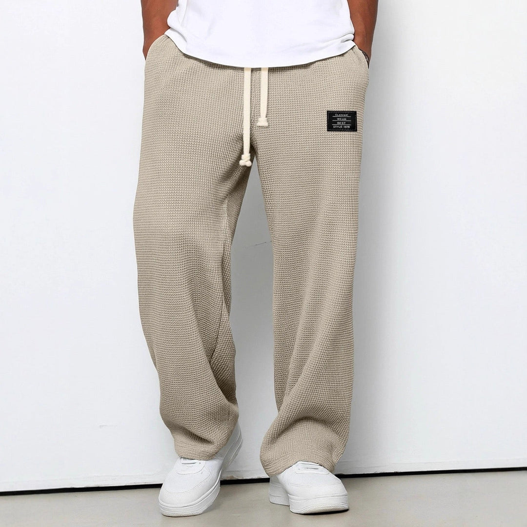 Casual men's jogging pants with a soft feel. Relaxed fit for everyday comfort wear.