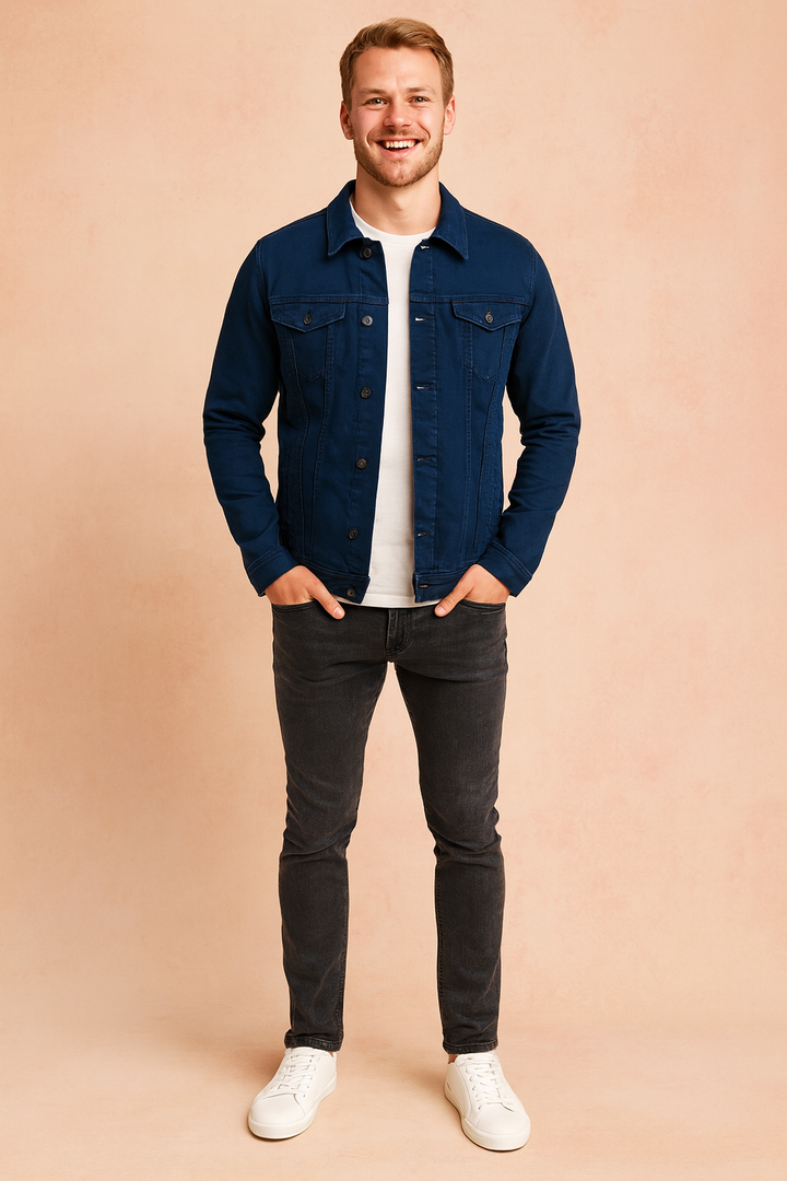 Everyday urban casual button-up outerwear for men, combining style and comfort.