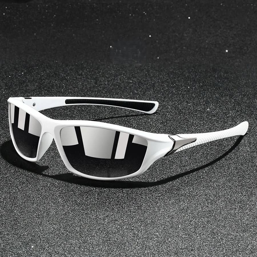 Men's activewear sunglasses: UV400 polarized, lightweight frame, rubberized temples for optimal outdoor eye protection.
