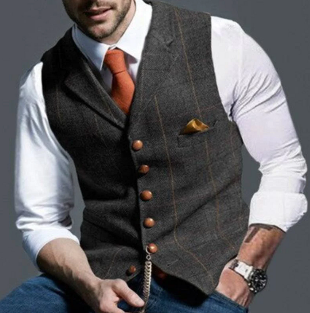 Men's vintage style waistcoat, perfect for adding a touch of classic charm to any outfit.