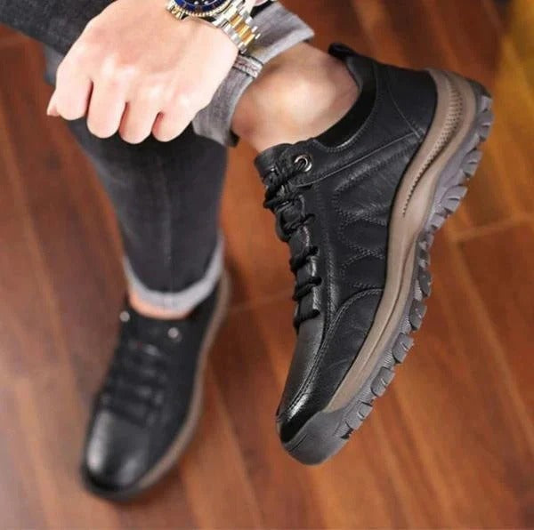 Stylish men's orthopedic shoes for superior walking posture support