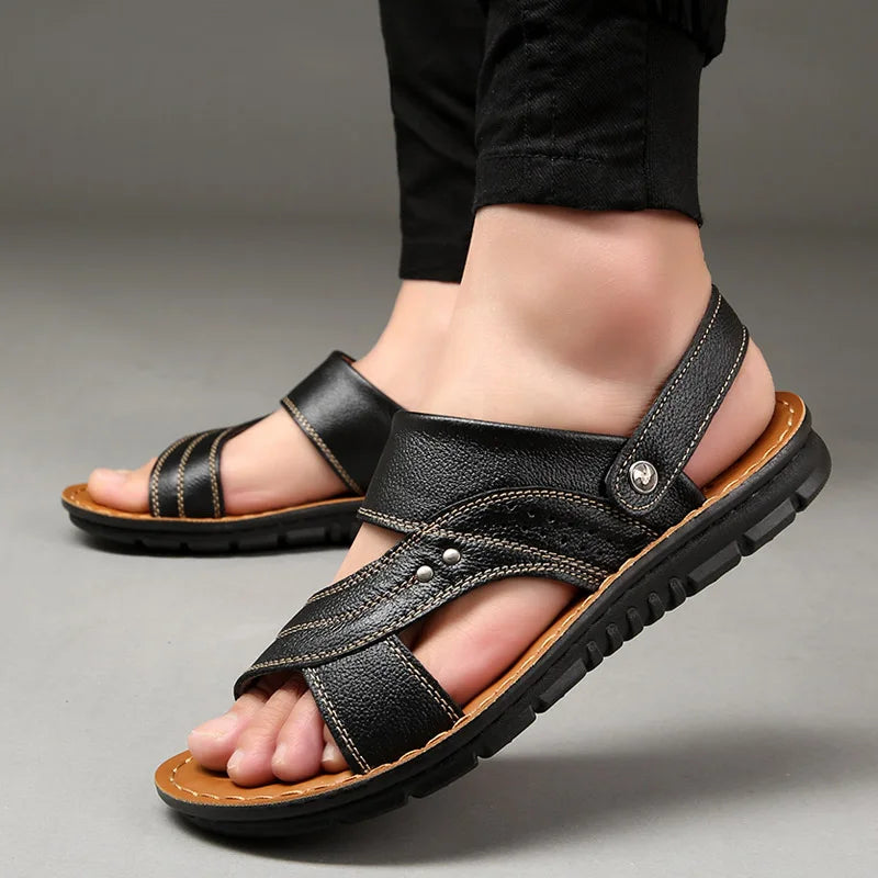 Casual men's beach sandals, offering ultimate summer comfort. Stylish open-toe footwear, perfect for warm weather.