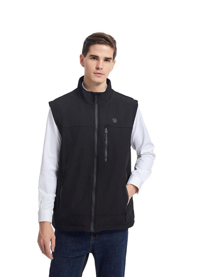 Comfortable men's heated vest, sleeveless jacket style. Offers essential thermal warmth for cold outdoor activities.
