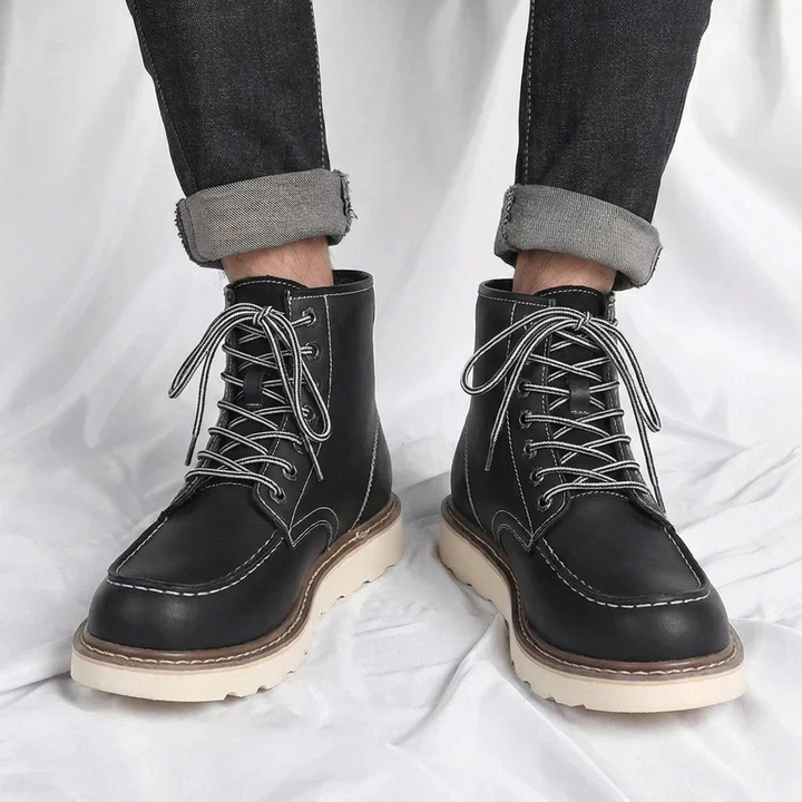 Stylish men's moc toe work boots, lace-up design, provides excellent ankle support. Durable for everyday wear.