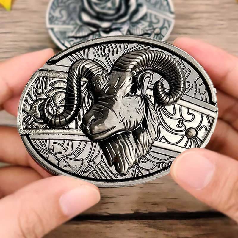 Rugged men's accessory: Western belt buckle crafted from zinc alloy with a hidden EDC tool.