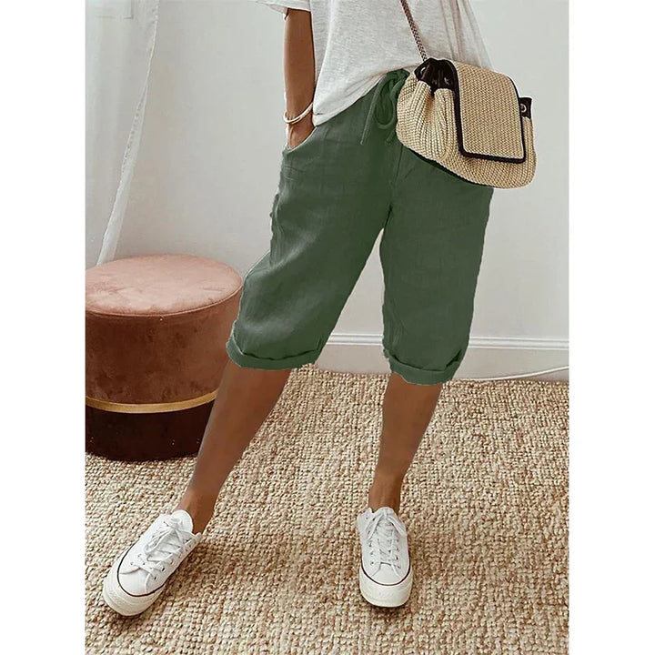 Stylish women's cropped bottoms, comfortable relaxed fit & drawstring waist, essential for casual warm weather fashion.