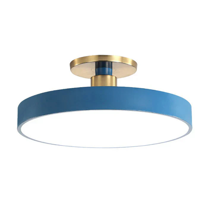 Bright and stylish LED plafondlamp for children's rooms