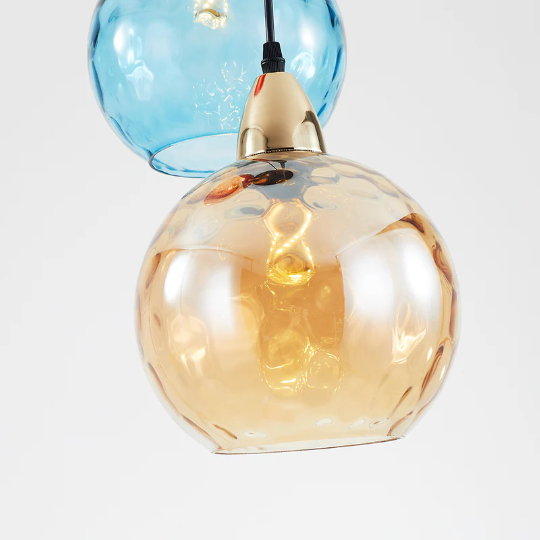Adjustable 3-lamp modern cluster light, versatile ceiling lamp for contemporary homes.