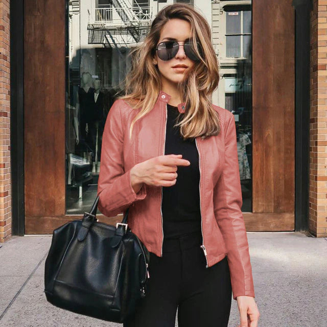 Elegant women's leather jacket, perfect for chic everyday wear. Timeless style, versatile for any outfit.
