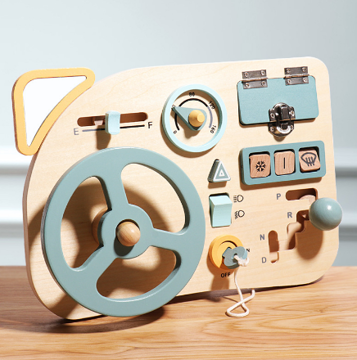 Educational play steering wheel for kids, a Montessori toy promoting early learning & cognitive development.
