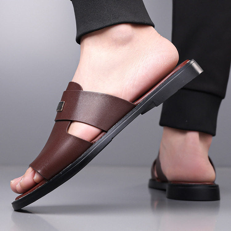 Cosy men's open toe slides, quick slip-on design for relaxed summer days & comfort.