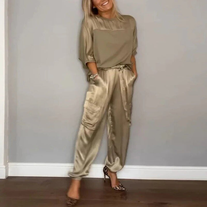 Women's Relaxed Clothing Set