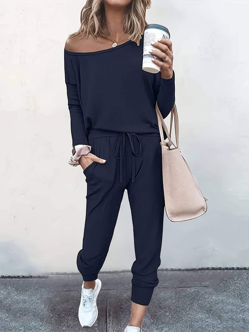 Women's Two-Piece Set - Relaxed Fit