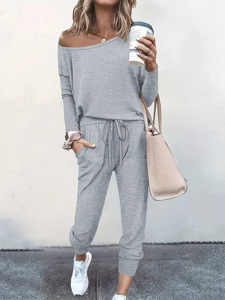 Women's Two-Piece Set - Relaxed Fit