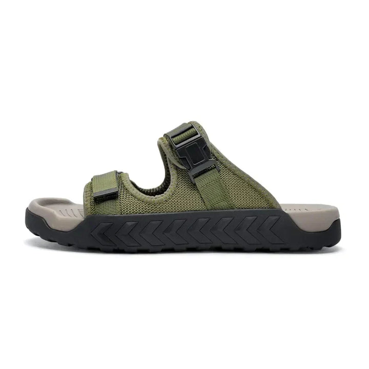 Durable men's outdoor slides with an adjustable buckle, providing all-day comfort and stability.