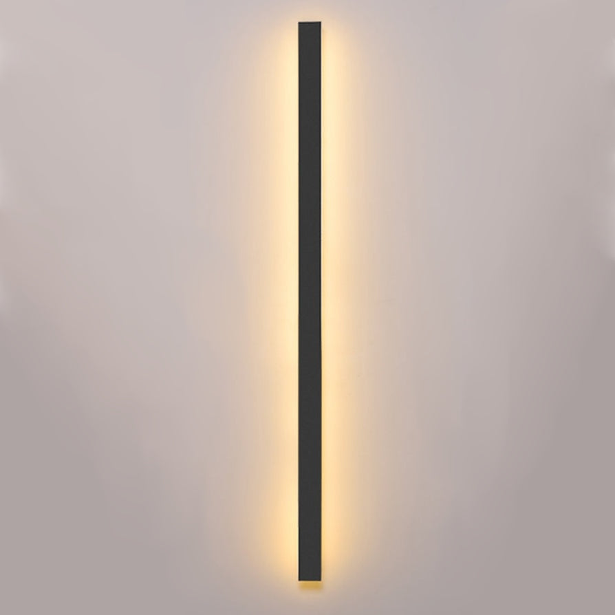 Nvroome modern outdoor LED linear wall sconce, weatherproof for energy-efficient exterior lighting.