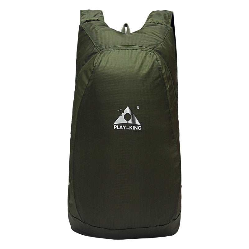 Unisex foldable backpack, a versatile 20L travel bag for easy packing.
