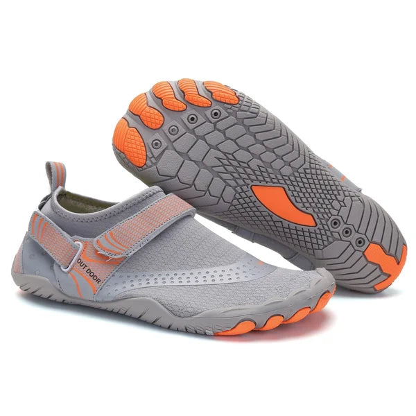 Close-up of the non-slip sole on men's orthopedic water shoes, ensuring safety on wet surfaces.